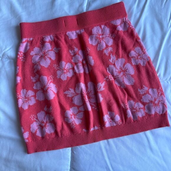Art Class Pink Floral Mini Skirt - Picture 5 of 5